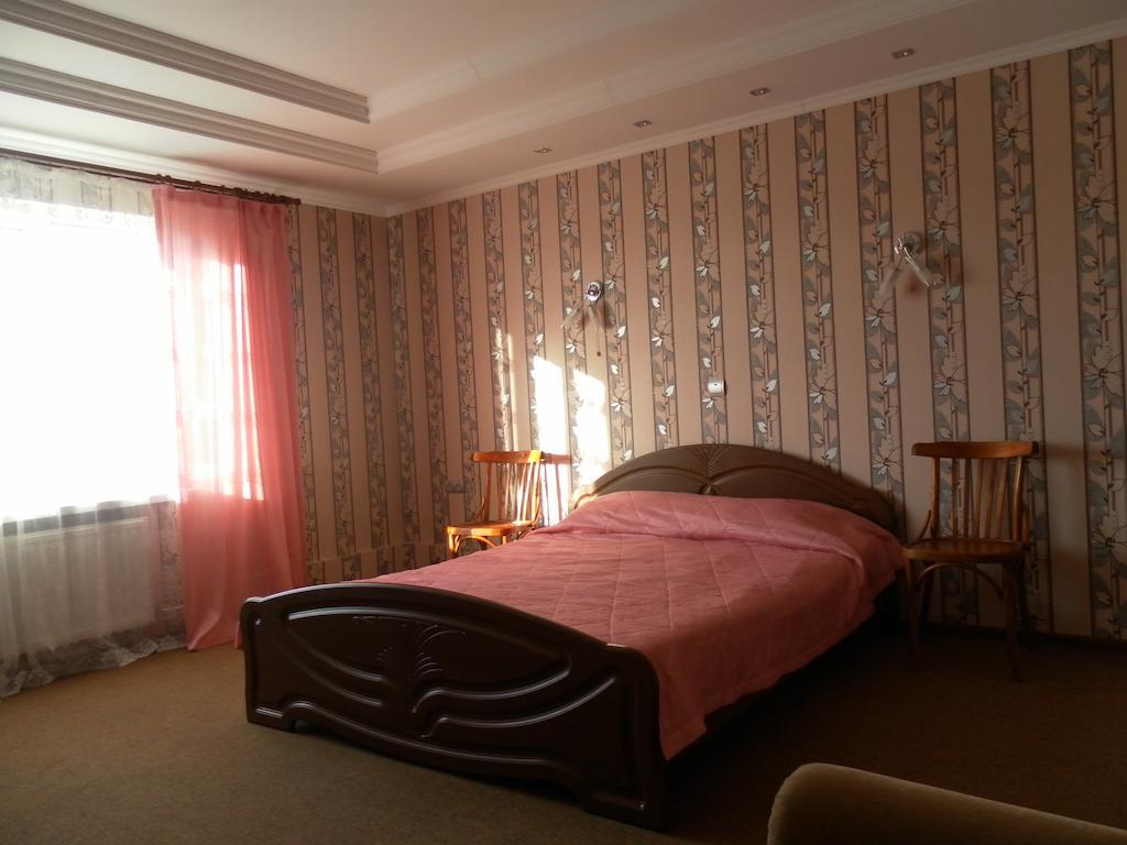 Guest House Svoyaky Gomel Exterior photo