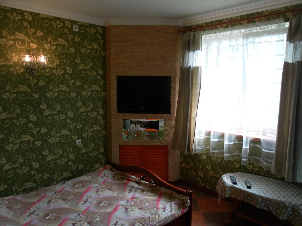 Guest House Svoyaky Gomel Room photo